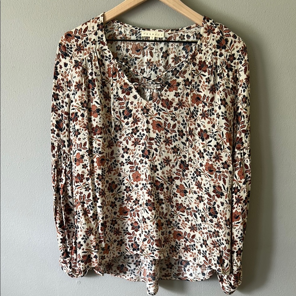Promesa Floral Long Sleeve Blouse in Brown and Tan Women’s Small